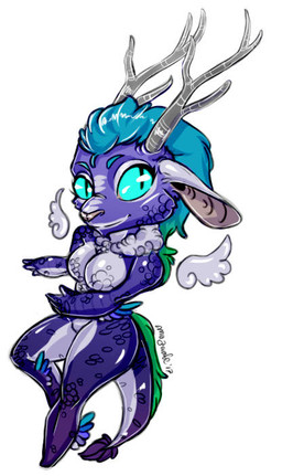 anthro antlers blue_eyes blue_hair breasts chibi exposed_breasts feathered_tail feathers featureless_breasts female gradient_hair green_hair hair horn neck_tuft noctem purple_body purple_scales scales solo tail tail_tuft tuft white_body white_scales wings hizrihel_(artist) animal_humanoid humanoid scalie scalie_humanoid
