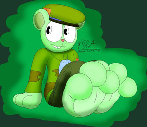 3_toes anthro barefoot beret big_feet buckteeth camo camo_clothing camo_print clothed clothing feet foot_fetish fur green_body green_fur green_skin hat headgear headwear huge_feet hyper hyper_feet male nervous pattern_clothing paws sitting soles solo teeth toes mrsilveralpha happy_tree_friends flippy_(htf) bear mammal 2024 digital_drawing_(artwork) digital_media_(artwork)