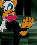 4_toes anthro barefoot blue_eyes clothing feet female foot_fetish gloves handwear humanoid_feet plantigrade soles solo toe_wiggle toes xptzstudios sega sonic_the_hedgehog_(series) rouge_the_bat bat mammal 2d_animation animated frame_by_frame loop short_playtime