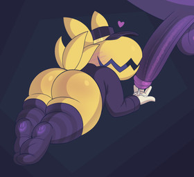 anthro balls blush bodily_fluids butt clothing duo feathers genital_fluids genitals hat headgear headwear heart_symbol humanoid_genitalia humanoid_penis legwear male male/male penis precum precum_on_hand purple_penis simple_background size_difference stockings tail tail_feathers vein veiny_penis yellow_body gemsum a_hat_in_time snatcher_(ahit) the_conductor_(ahit) avian spirit 2026 absurd_res hi_res