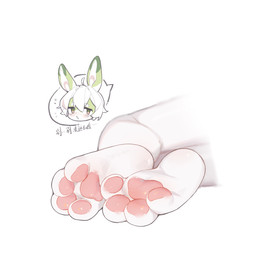 4_toes anthro bangs bent_legs black_nose blush blush_lines close-up countershade_ears countershade_face countershade_fur countershading detailed_feet embarrassed eyebrows feet floating_head foot_fetish foot_focus foot_shot fur green_body green_eyes green_fur hair kemono looking_away lying male multicolored_body multicolored_ears multicolored_fur nude on_side open_mouth pawpads pink_pawpads shy simple_background soles solo speech_bubble text toes two_tone_body two_tone_ears two_tone_face two_tone_fur white_background white_body white_eyebrows white_fur white_hair white_inner_ear white_paws white_soles young emolga_1 lagomorph leporid mammal rabbit 1:1 absurd_res chinese_text hi_res portrait