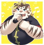 anthro blue_eyes blush clothed clothing cute_fangs electronics fangs fur kemono male microphone musical_note musical_symbol overweight overweight_male simple_background singing solo symbol teeth white_body white_fur ptcmtr lifewonders tokyo_afterschool_summoners licho_(tas) felid mammal pantherine tiger 2021 hi_res