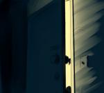 2017 cool_colors door doorknob doorway hladilnik inside light light_switch monochrome zero_pictured