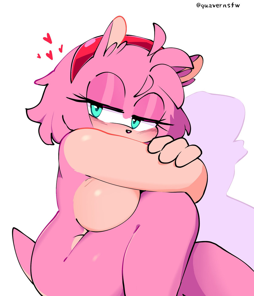 anthro breasts female green_eyes hair heart_symbol multicolored_body nude pink_body pink_hair simple_background solo tan_body two_tone_body quavernsfw sega sonic_the_hedgehog_(series) amy_rose eulipotyphlan hedgehog mammal 2025 hi_res